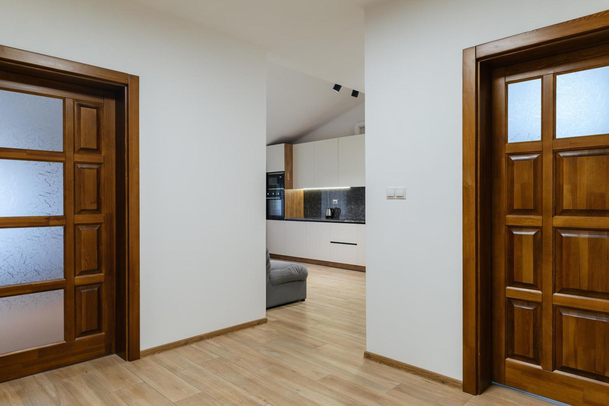 Luxury Apartments Uzhorod Екстериор снимка
