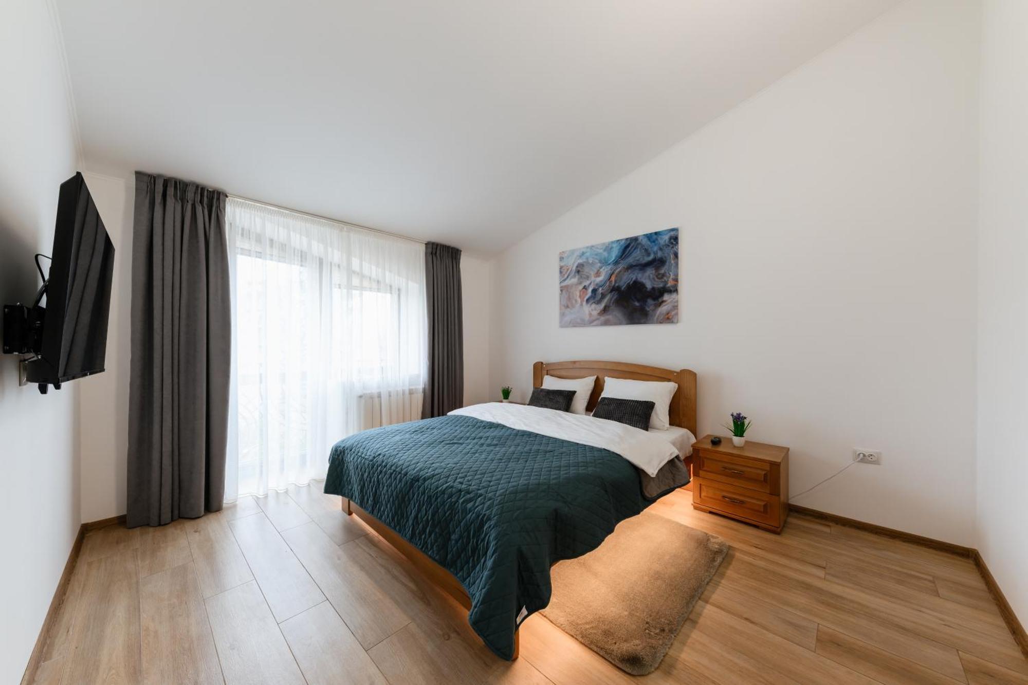 Luxury Apartments Uzhorod Екстериор снимка