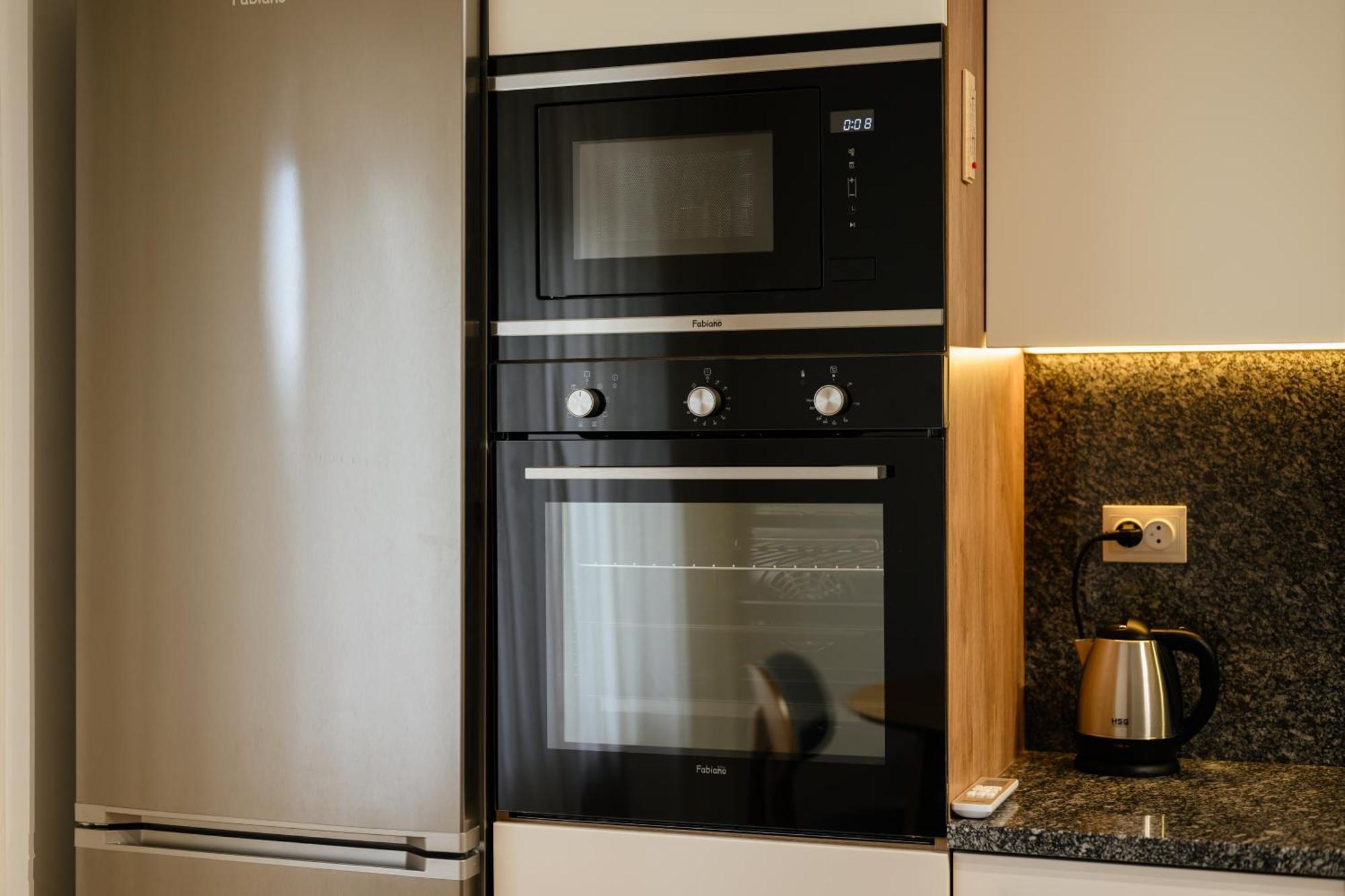 Luxury Apartments Uzhorod Екстериор снимка